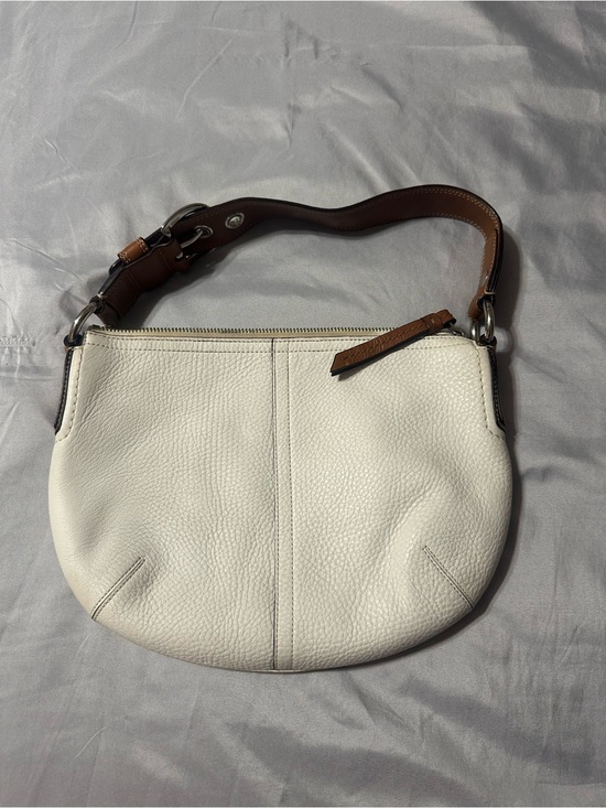 Coach Handbags - COACH HANDBAG